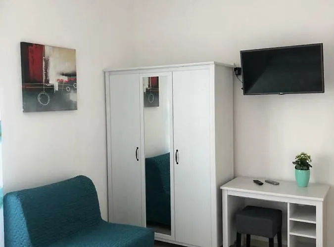 Deluxe Липари